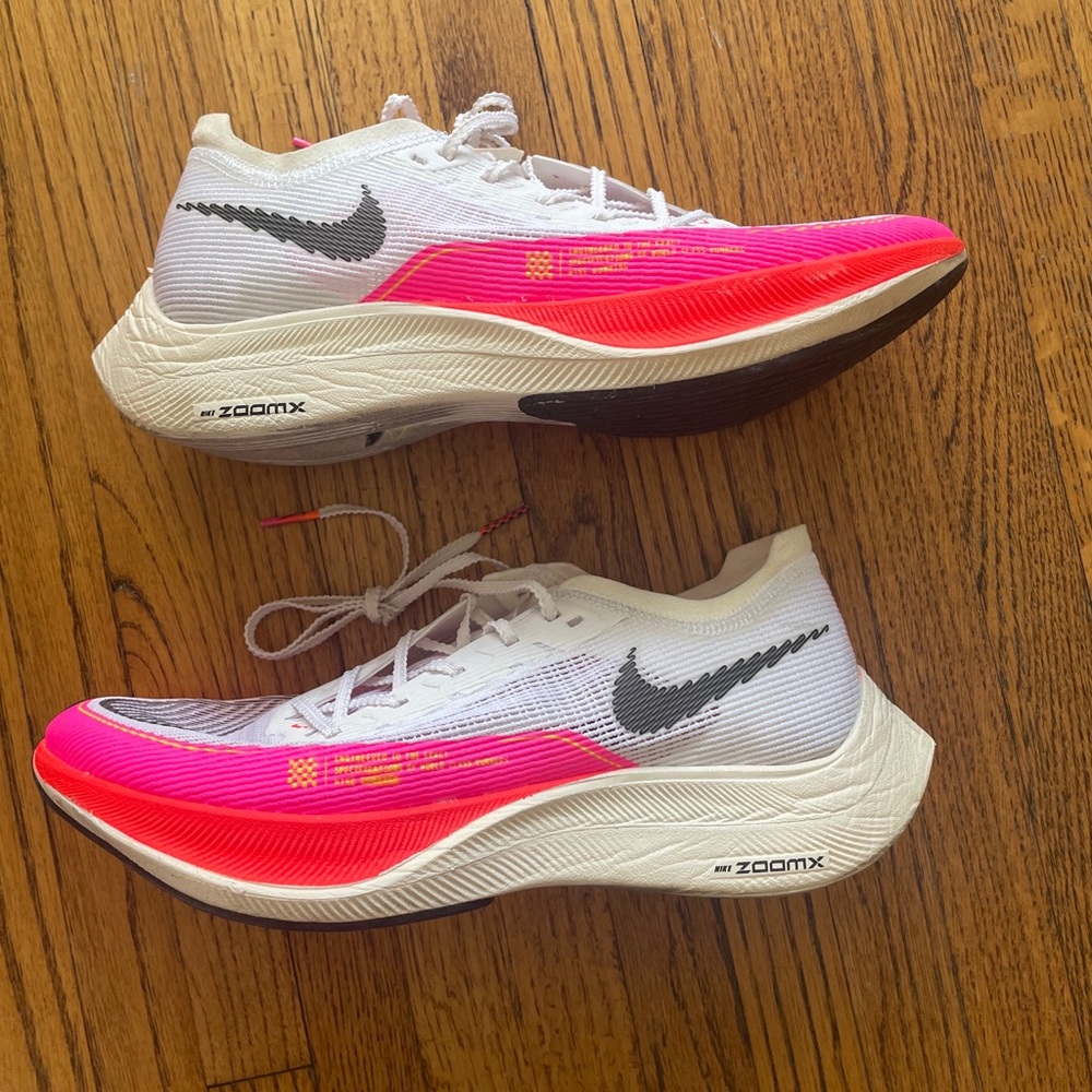 Women’s Nike ZoomX Vaporfly Next% 2 size 9 worn once - excellent condition
